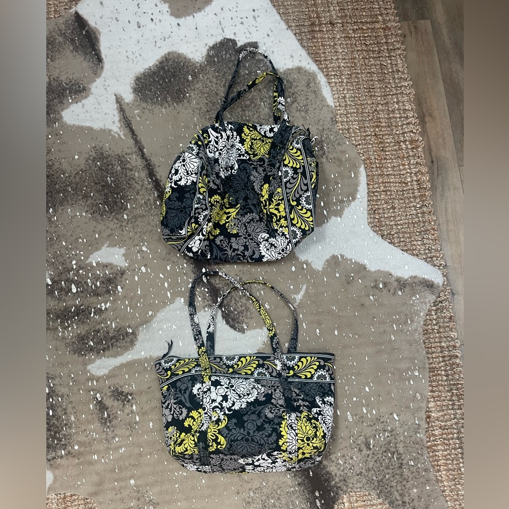 Vera Bradley green, black, grey pattern